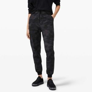 Lululemon Stretch High-Rise Jogger *Full Length